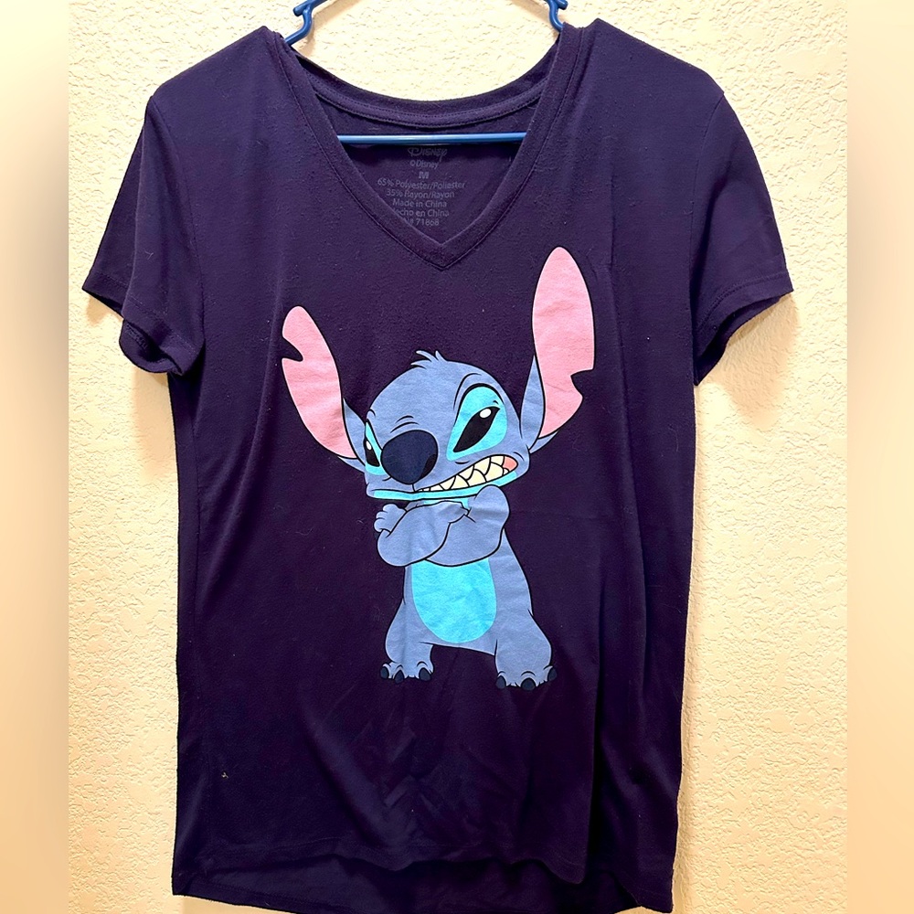 Stitch!!! V neck Women’s T-Shirt